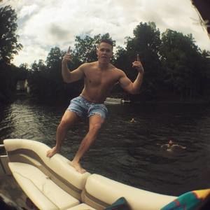 Meet your Posher, Drew